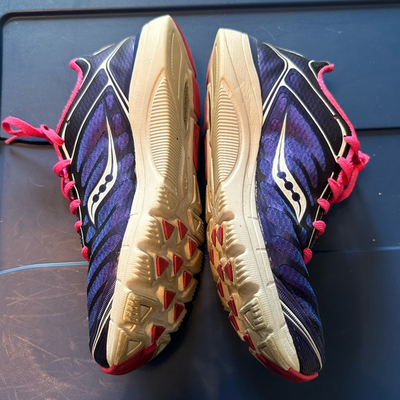 Saucony running shoes size 8.5 - Picture 4 of 5